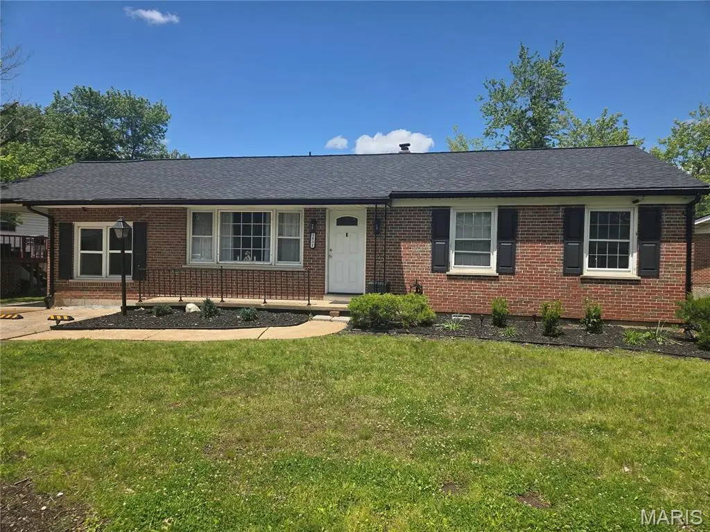 1831 Longford Drive, Saint Louis, MO 63136 - #1