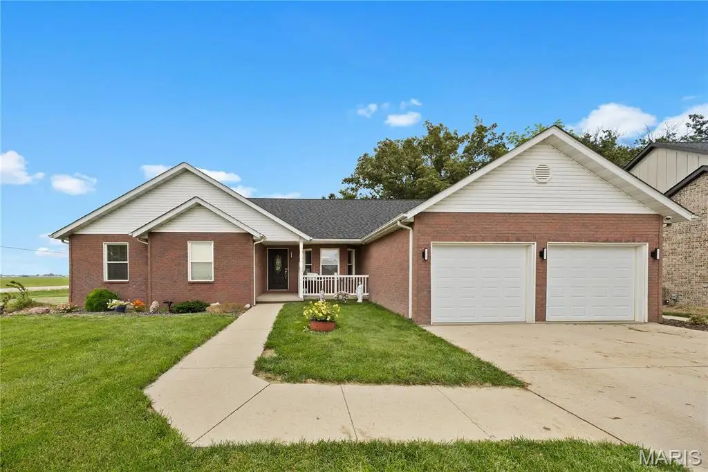 9507 Woodcrest Place, Breese, IL 62230 - #1