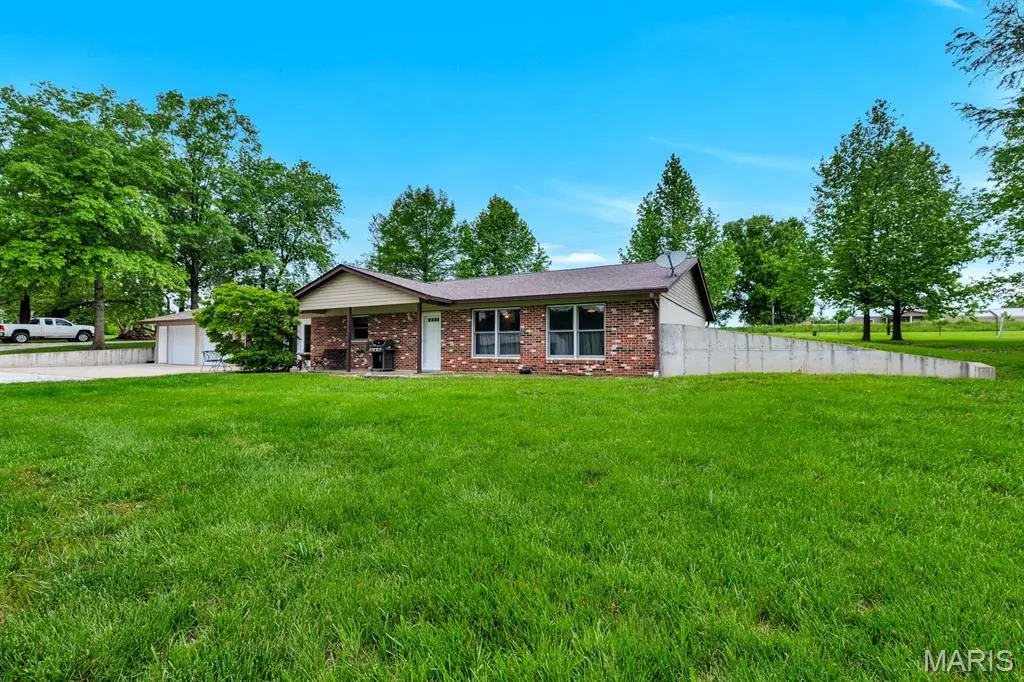 2428 E Highway 47, Winfield, MO 63389 - #1