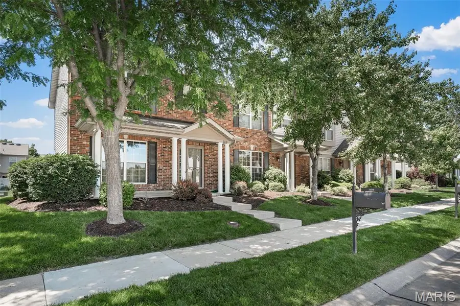 1109 Ridgeway Drive, Lake Saint Louis, MO 63367 - #3