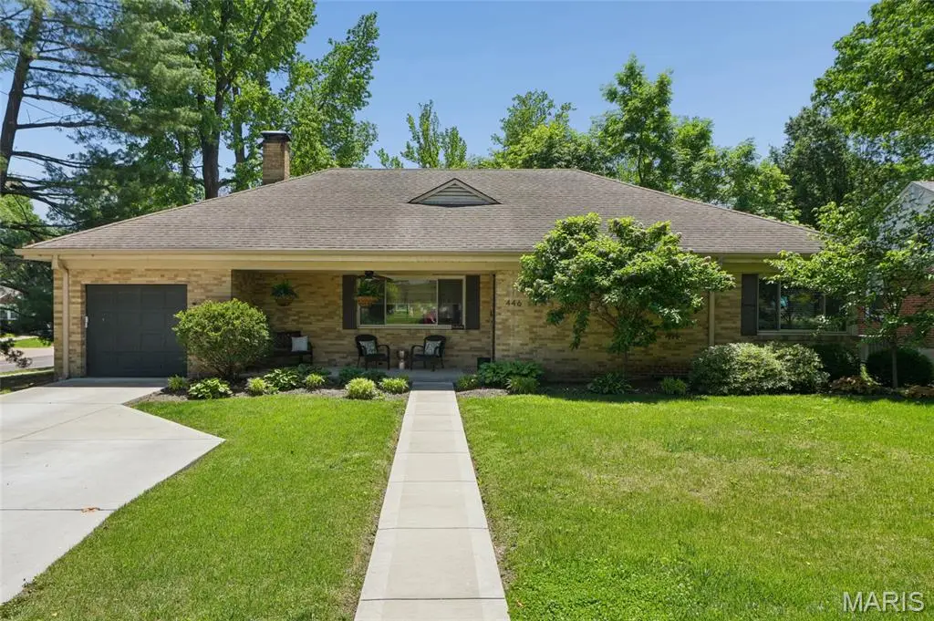 446 Hampshire Court, Webster Groves, MO 63119 - #1