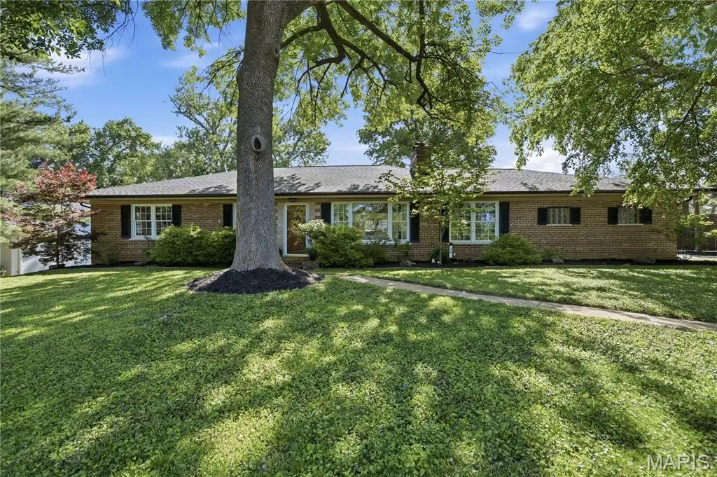 20 Ridge Line Drive, Warson Woods, MO 63122 - #1
