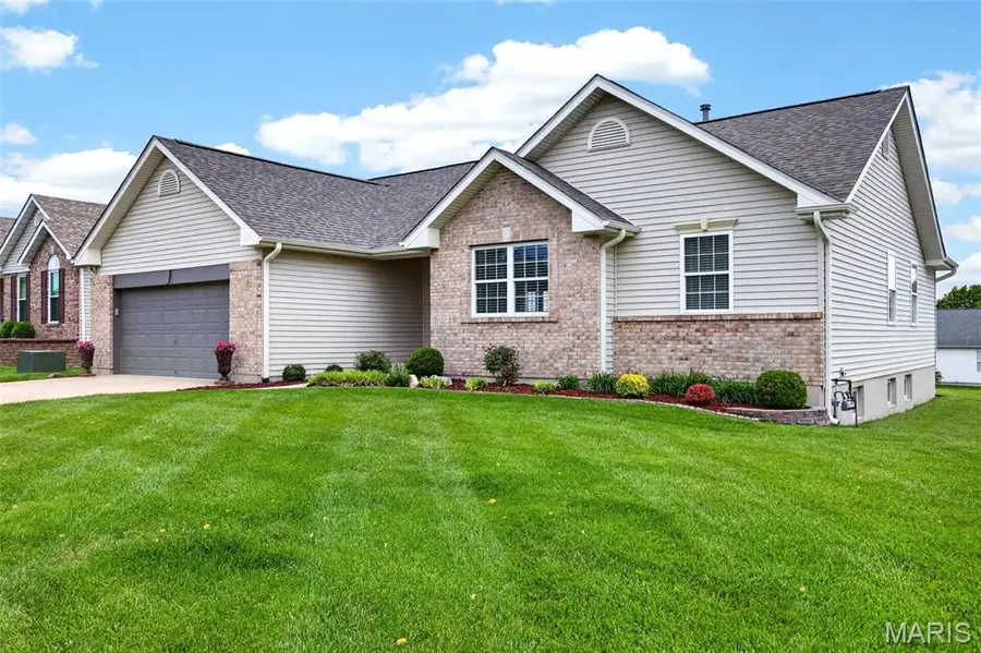 1214 Sunny Ridge Drive, Ofallon, MO 63366 - #3