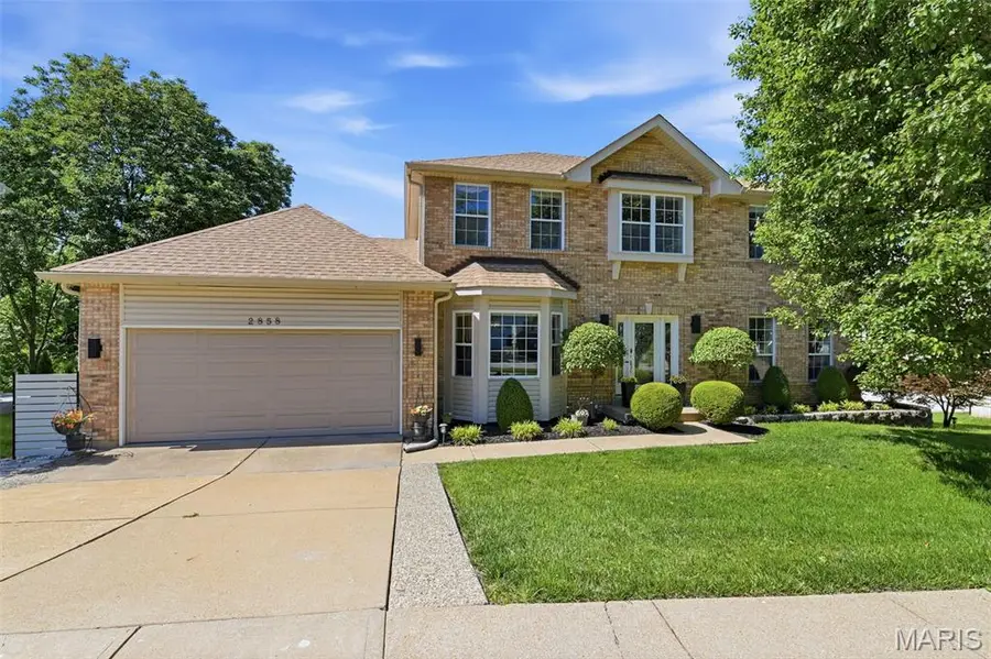 2858 Championship Boulevard, Oakville, MO 63129 - #2