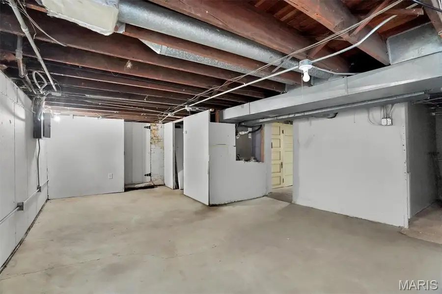 7513 W Main Street, Belleville, IL 62223 - #3