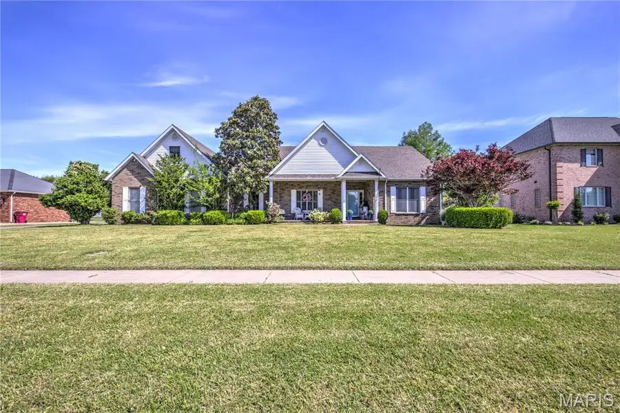 504 Thornwood Ave, Sikeston, MO 63801 - #3