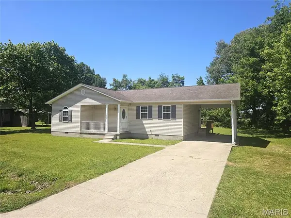 1603 E Stoddard Street, Dexter, MO 63841