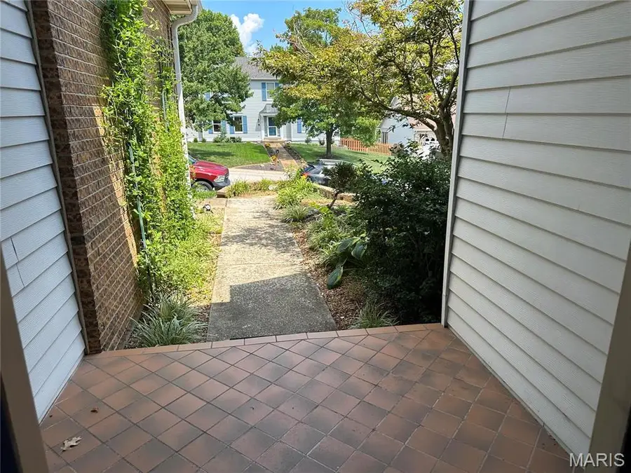 4 Grayson Ridge Drive, Washington, MO 63090 - #3