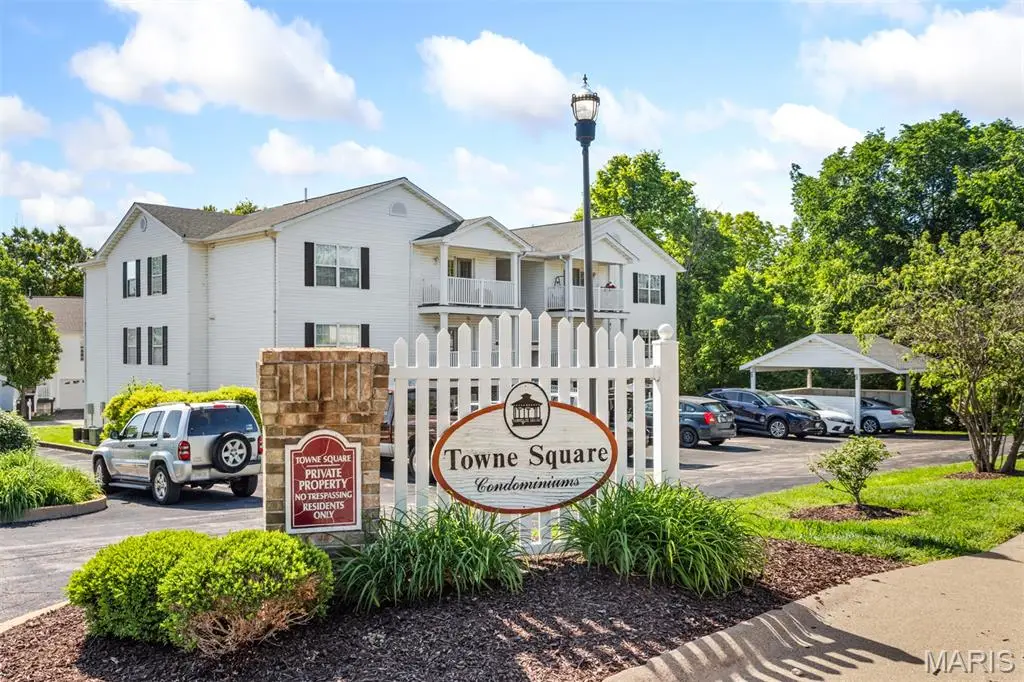 100 Towne Square Court #B, Eureka, MO 63025 - #1