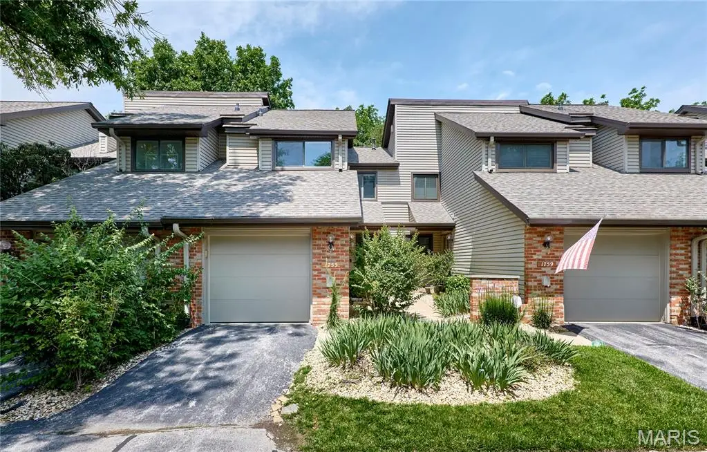 1755 Robin Knoll Court, Saint Louis, MO 63146 - #1