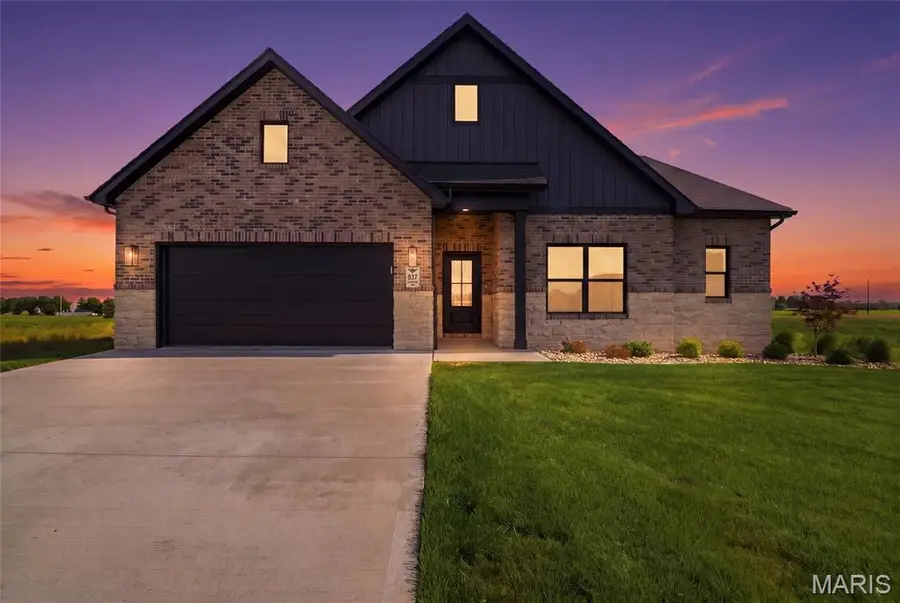 837 Bushwood Way, Caseyville, IL 62269 - #2
