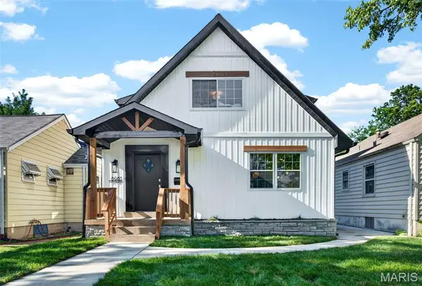 6963 Sutherland Avenue, St Louis, MO 63109
