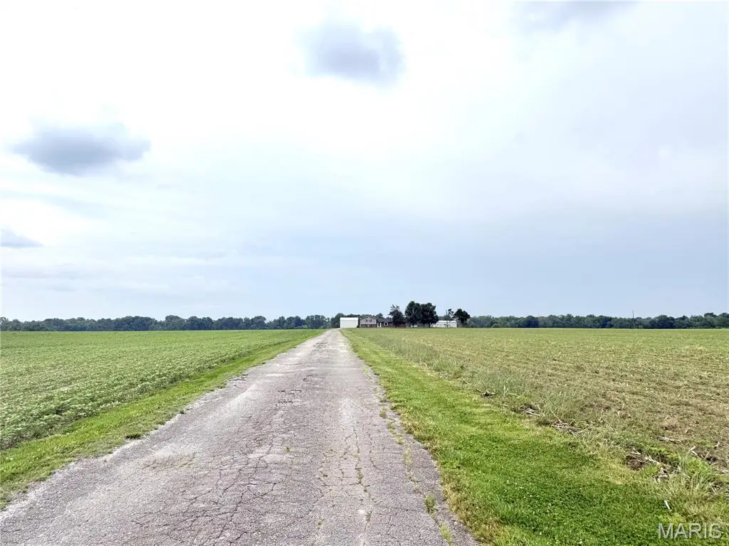 8757 Us Rt 50, Lebanon, IL 62254 - #1