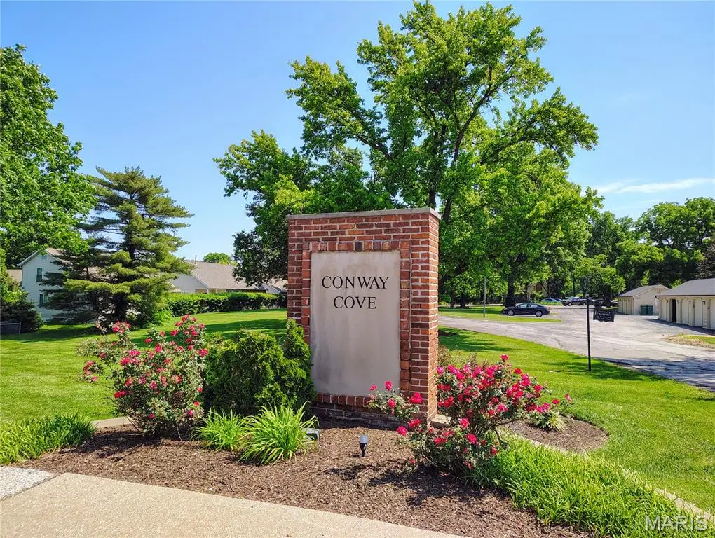 118 Conway Cove Drive, Chesterfield, MO 63017 - #1