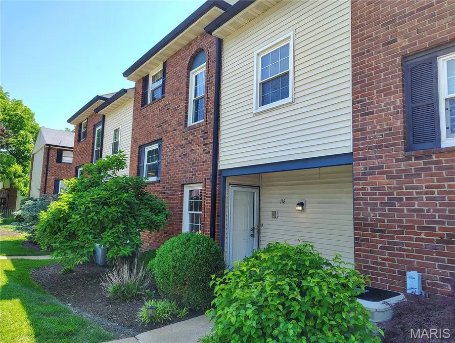 118 Conway Cove Drive, Chesterfield, MO 63017 - #3