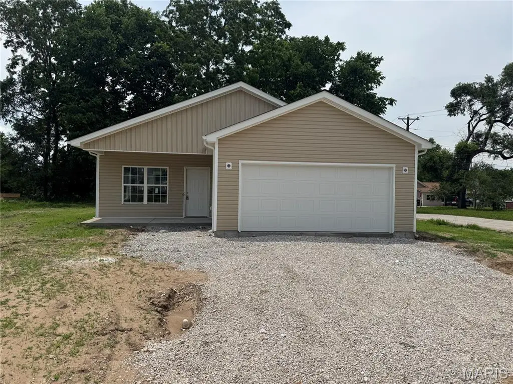 217 S 6th Street, Elsberry, MO 63343 - #1