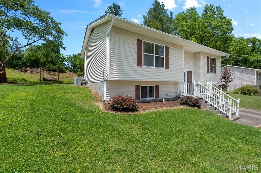 1147 Hannah Street, Jackson, MO 63755 - #3