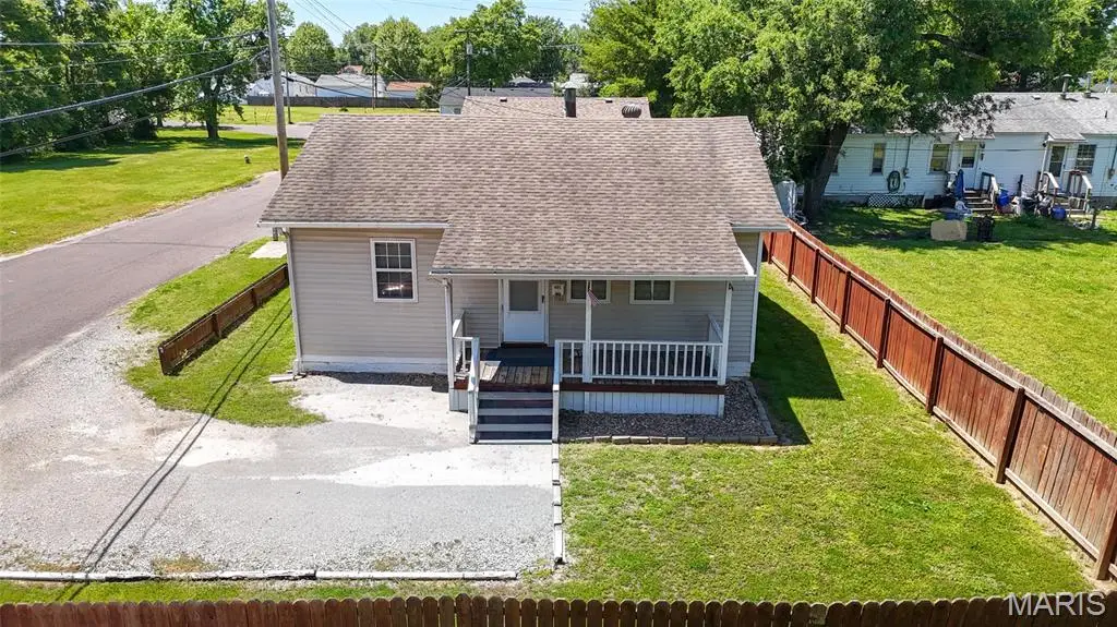 601 5th Street, East Alton, IL 62024 - #1