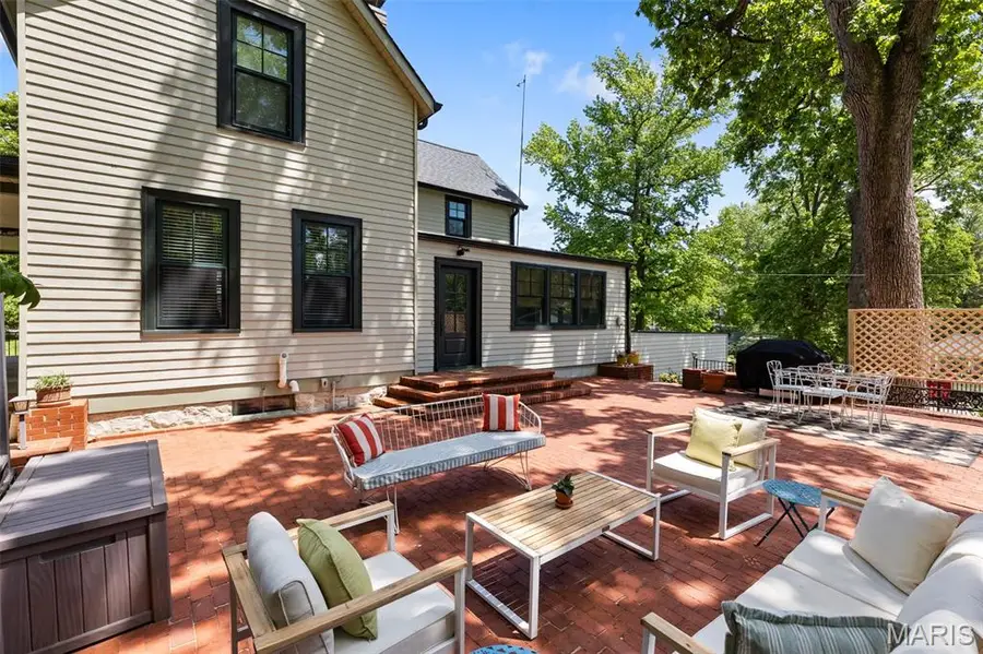 8564 Big Bend Boulevard, Webster Groves, MO 63119 - #3