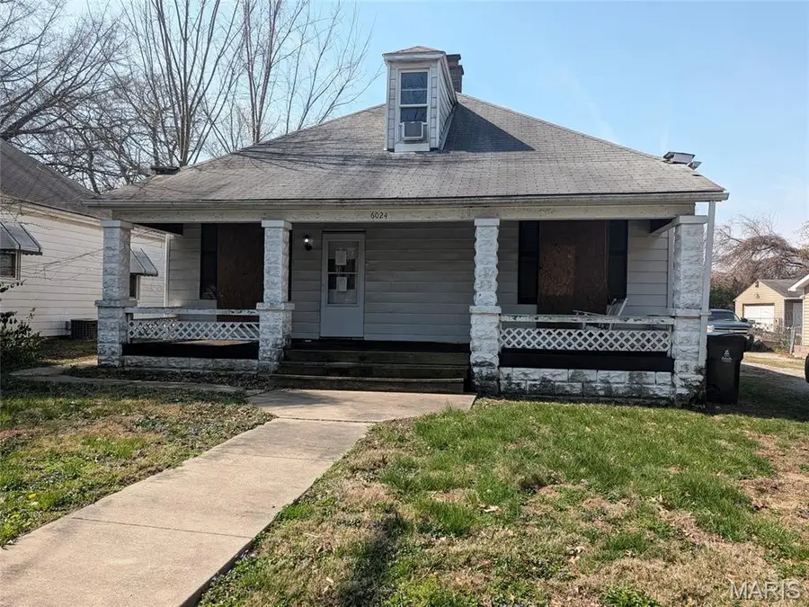 6024 W B Street, Belleville, IL 62223 - #2