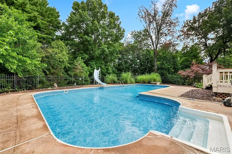 128 N Biddeford Court, Saint Charles, MO 63304 - #2