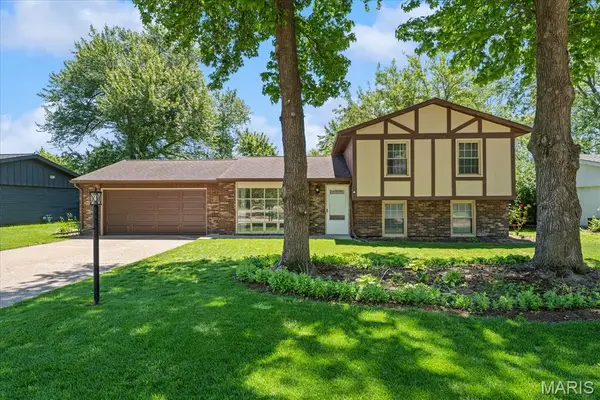 904 Fort Henry Road, Belleville, IL 62221