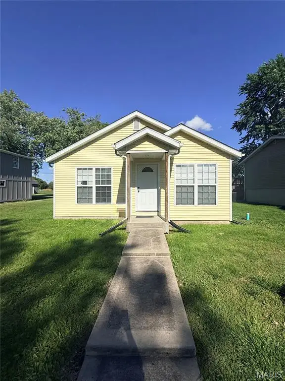 905 Madison Street, Gillespie, IL 62033