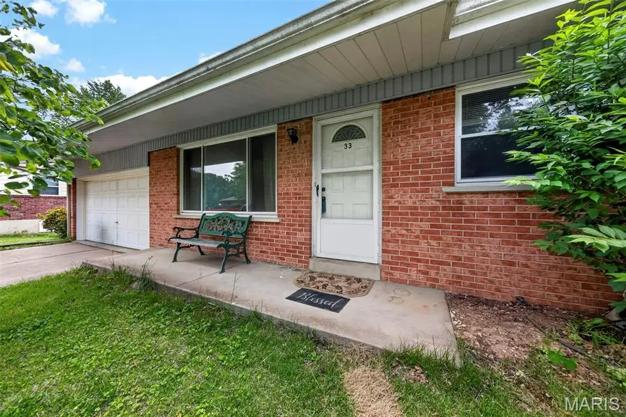 33 Cloverdale Drive, Cottleville, MO 63304 - #2