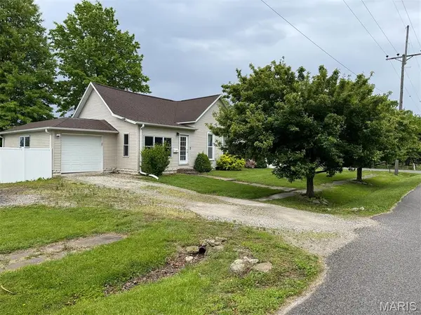 267 Montgomery Street, Kahoka, MO 63445
