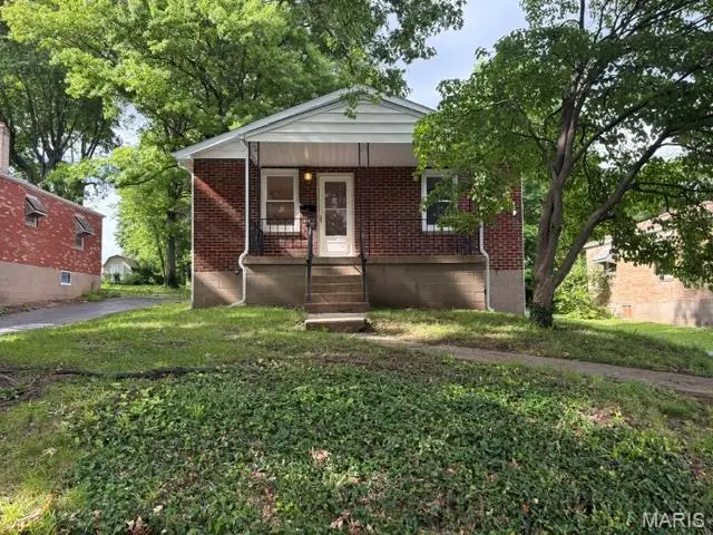9113 Palmer Avenue, Overland, MO 63114 - #2