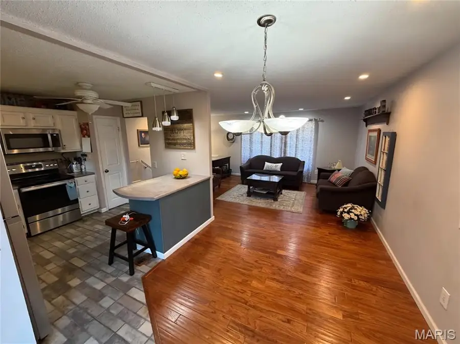 30 Trade Winds Drive, Saint Peters, MO 63376 - #3