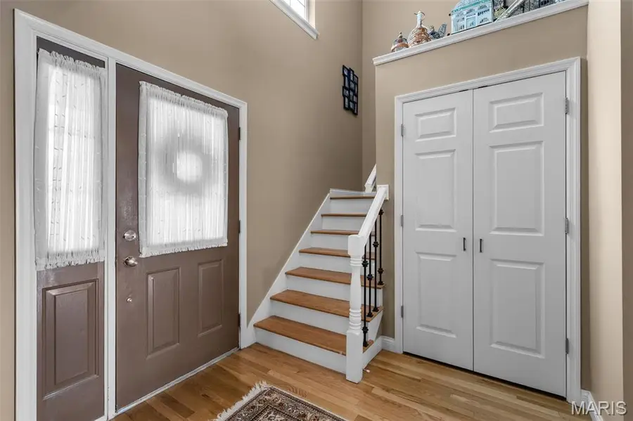 5431 Vicar Court, Saint Louis, MO 63119 - #3