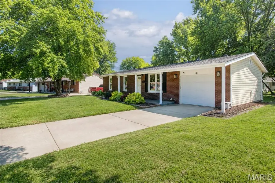 421 Montana Street, Bethalto, IL 62010 - #3