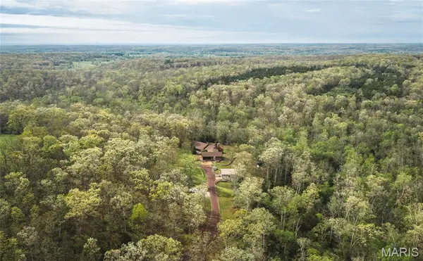 3847 Cleavesville Road, Bland, MO 65014