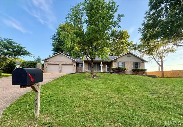 227 Robin Court, Bourbon, MO 65441