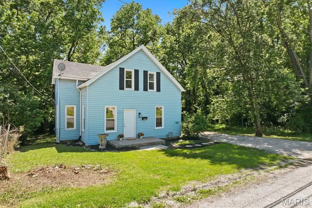 3027 Mayfield Avenue, Alton, IL 62002 - #1