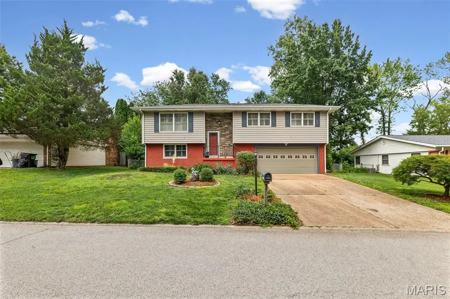 1029 Five Forks Drive, Belleville, IL 62221 - #2