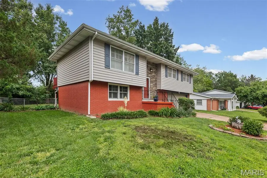 1029 Five Forks Drive, Belleville, IL 62221 - #3
