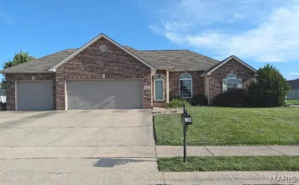 320 Aberdeen, Glen Carbon, IL 62034