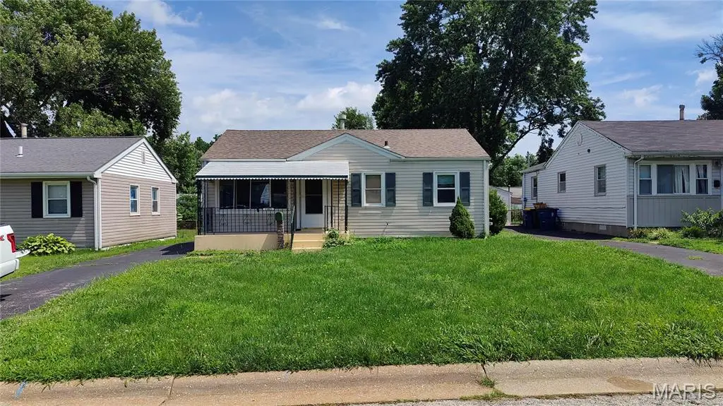 11021 Saint Girard Lane, Saint Ann, MO 63074 - #1