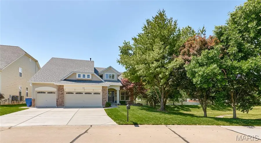 111 Berry Manor Circle, Saint Peters, MO 63376 - #3