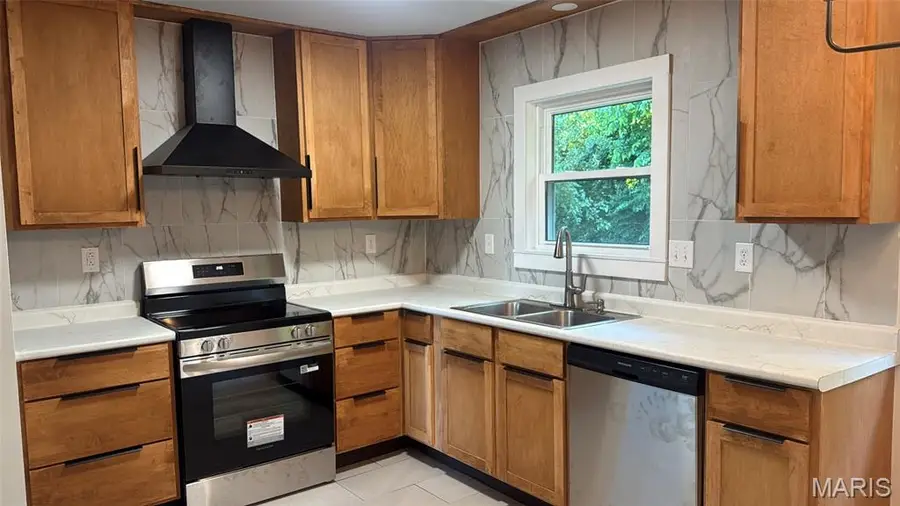 4 Toler Drive, Fredericktown, MO 63645 - #3
