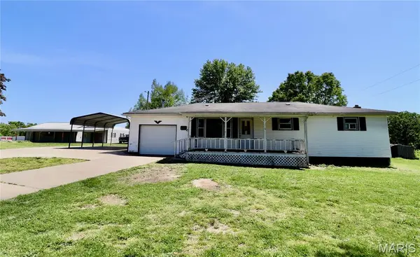 25898 Highway 32, Lebanon, MO 65536