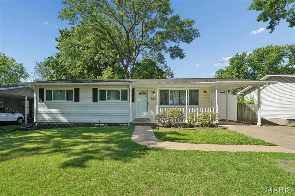 922 Chula Drive, Hazelwood, MO 63042 - #1