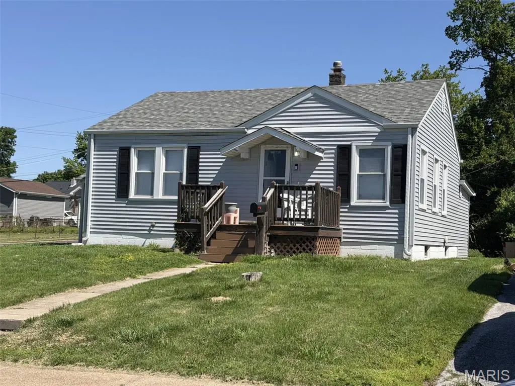 9447 Miriam Avenue, Overland, MO 63114 - #1