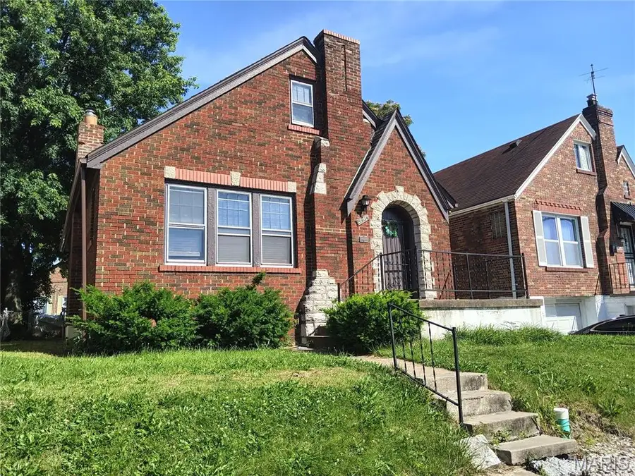 5936 Pamplin Avenue, Saint Louis, MO 63147 - #2