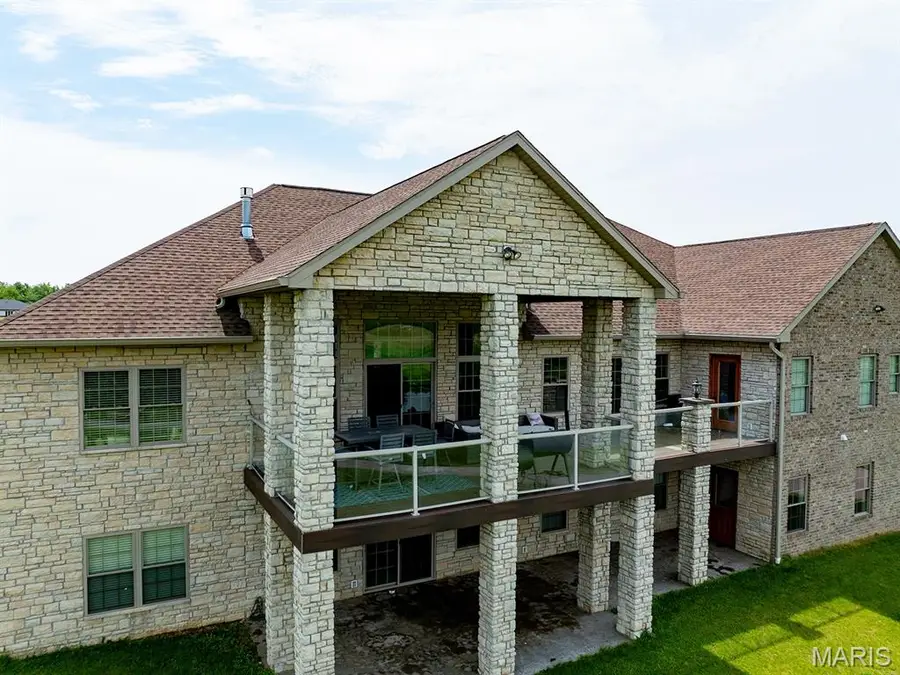 52800 Norwoods Lake Place, Hannibal, MO 63401 - #2