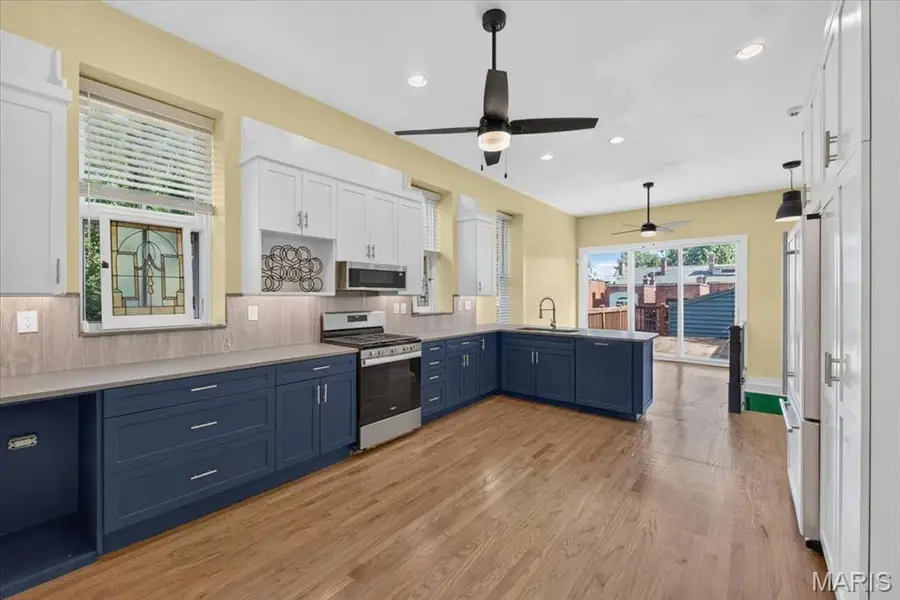 1919 Hickory Street, Saint Louis, MO 63104 - #3