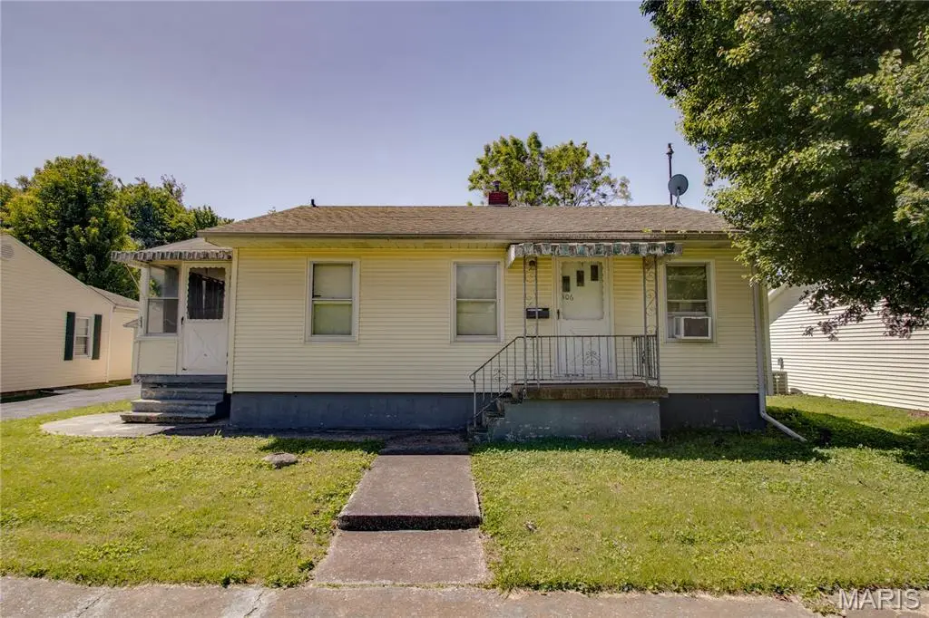 406 Snedeker Street, Jerseyville, IL 62052 - #1