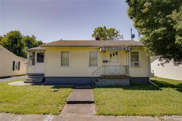 406 Snedeker Street, Jerseyville, IL 62052